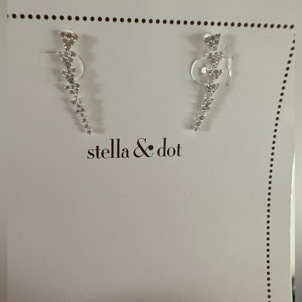 Stella & Dot Pave Triangle Path Ear Climber